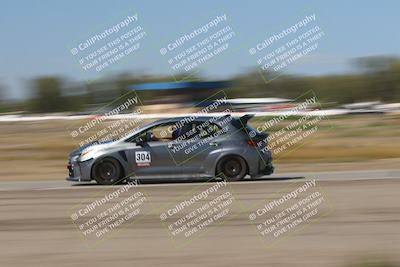 media/Oct-04-2025-OnGrid (Sat) [[44bd565ffa]]/Pink Group/Grapevine/